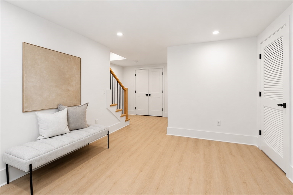 315 Langley Road, Unit A Newton, MA 02459 - Photo 18 of 29