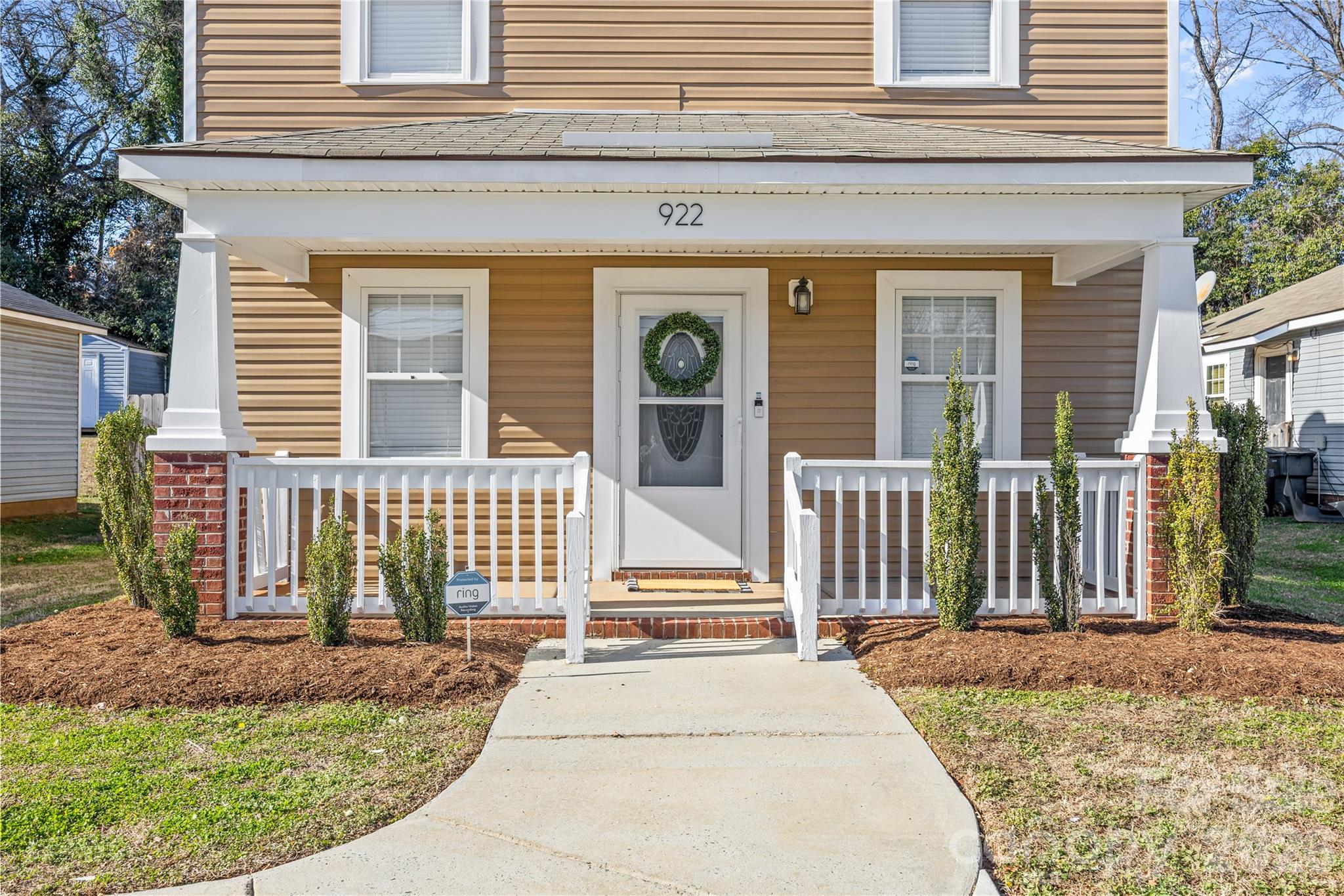 922 Berryhill Road Charlotte, NC 28208 - Photo 2 of 35