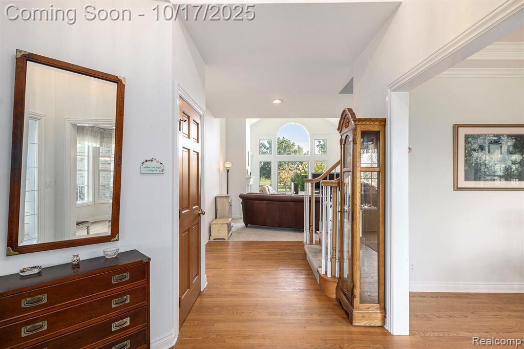 199 East Barron Road Howell, MI 48855 - Photo 5 of 56