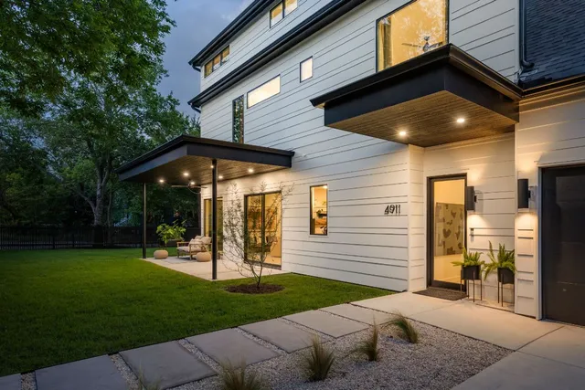 an aerial view of house with outdoor space