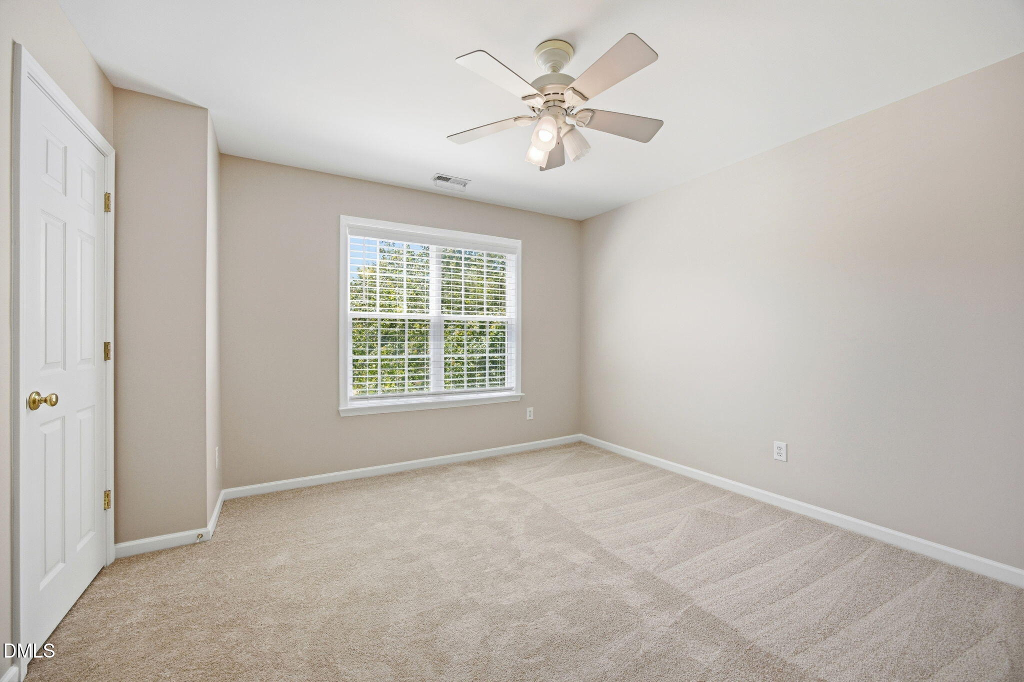 10724 Edmundson Avenue Raleigh, NC 27614 - Photo 28 of 42 48-web-or-mls-IMG_1272