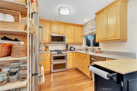 $6,900 | 335 Cypress Drive, Laguna Beach, CA 92651