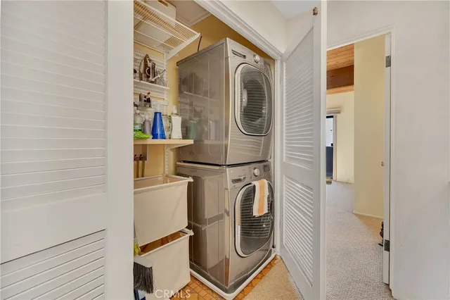 $6,900 | 335 Cypress Drive, Laguna Beach, CA 92651