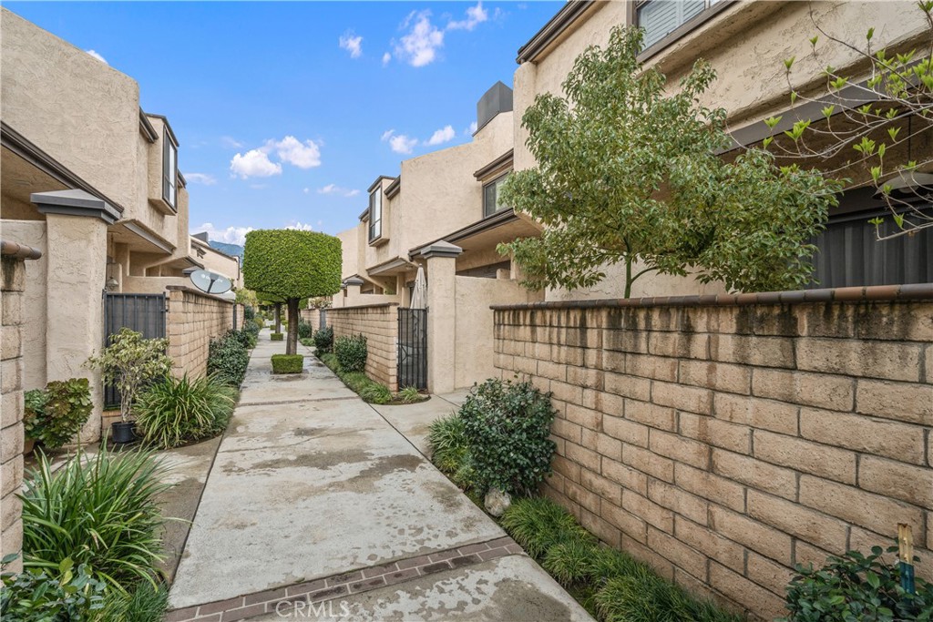 435 Fairview Avenue, Unit 7 Arcadia, CA 91007 - Photo 33 of 35 a garden view with sitting space