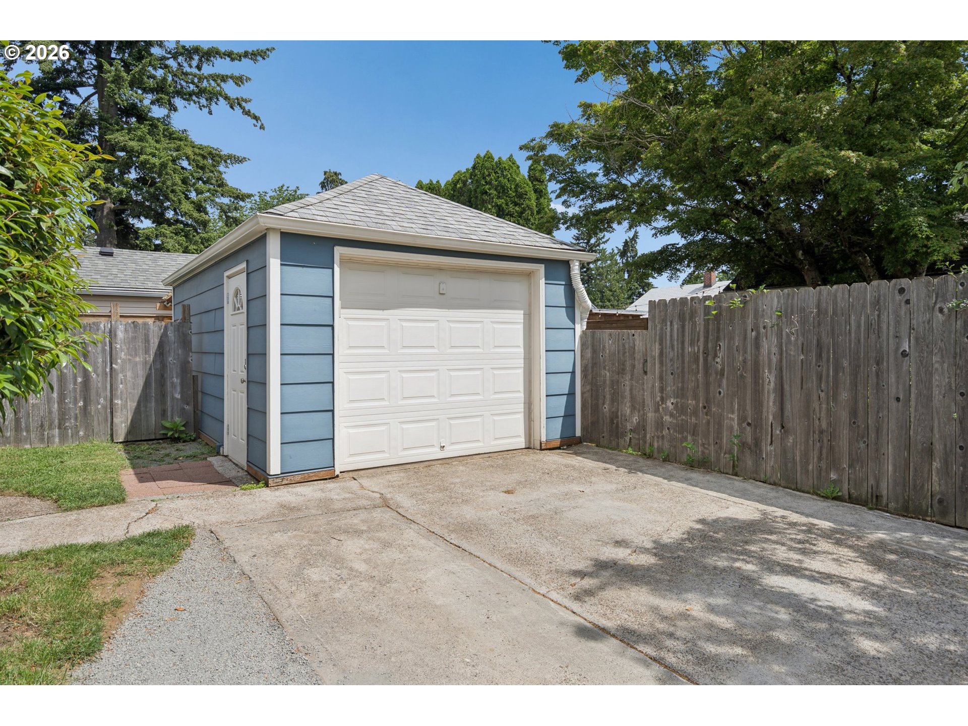 1206 Northeast 75th Avenue Portland, OR 97213 - Photo 30 of 40 Garage