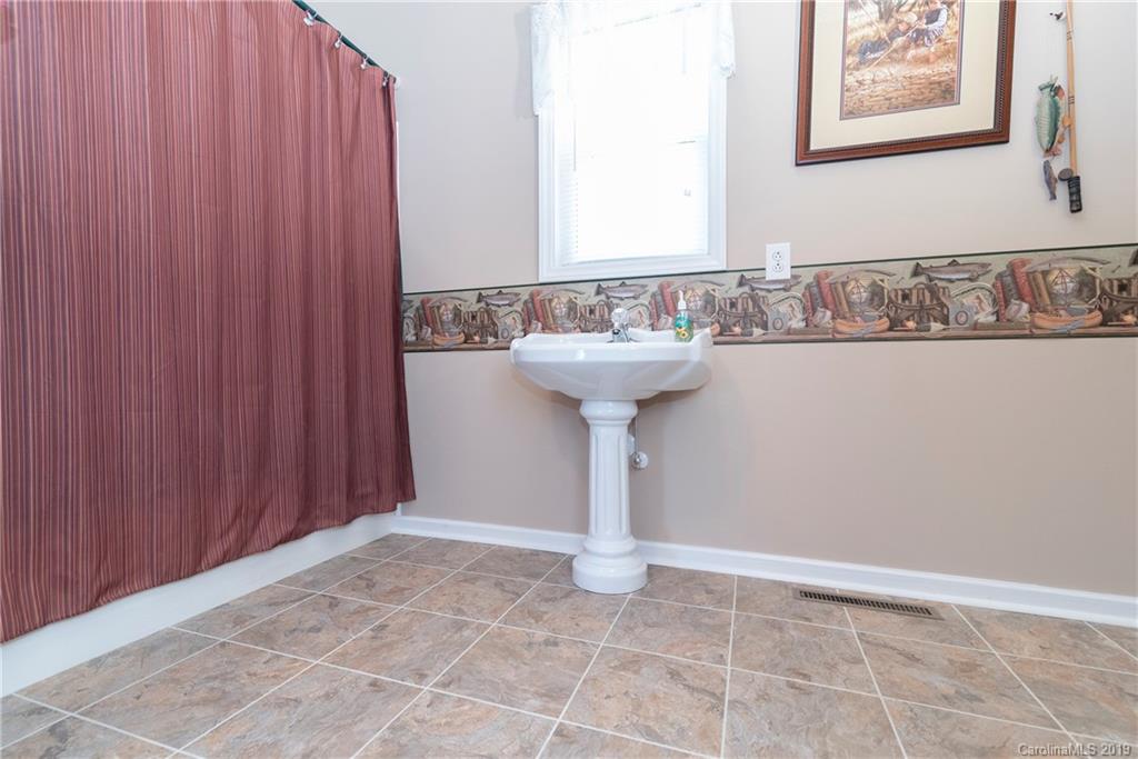 337 Reynolds Road, Unit 3 Lexington, NC 27292 - Photo 19 of 33 Gallery Image 19