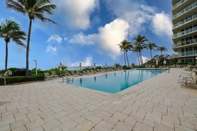 $3,200,000 | 1063 Hillsboro Mile, Unit 807, Hillsboro Beach, FL 33062