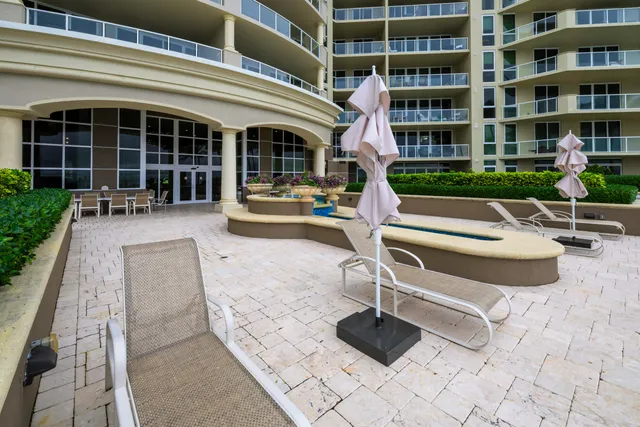 $3,200,000 | 1063 Hillsboro Mile, Unit 807, Hillsboro Beach, FL 33062
