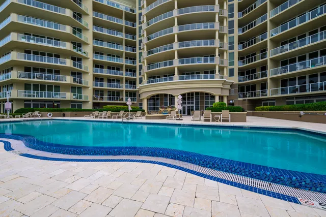 $3,200,000 | 1063 Hillsboro Mile, Unit 807, Hillsboro Beach, FL 33062