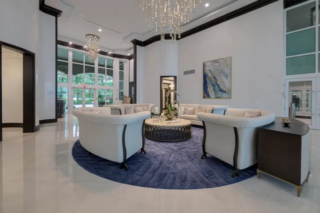$3,200,000 | 1063 Hillsboro Mile, Unit 807, Hillsboro Beach, FL 33062