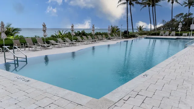 $3,200,000 | 1063 Hillsboro Mile, Unit 807, Hillsboro Beach, FL 33062