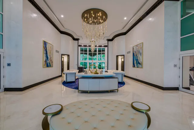 $3,200,000 | 1063 Hillsboro Mile, Unit 807, Hillsboro Beach, FL 33062