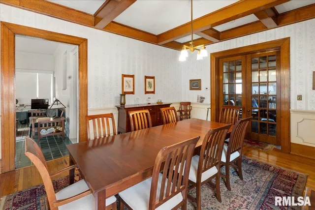 $230,000 | 216 West Poplar Street, Harrisburg, IL 62946