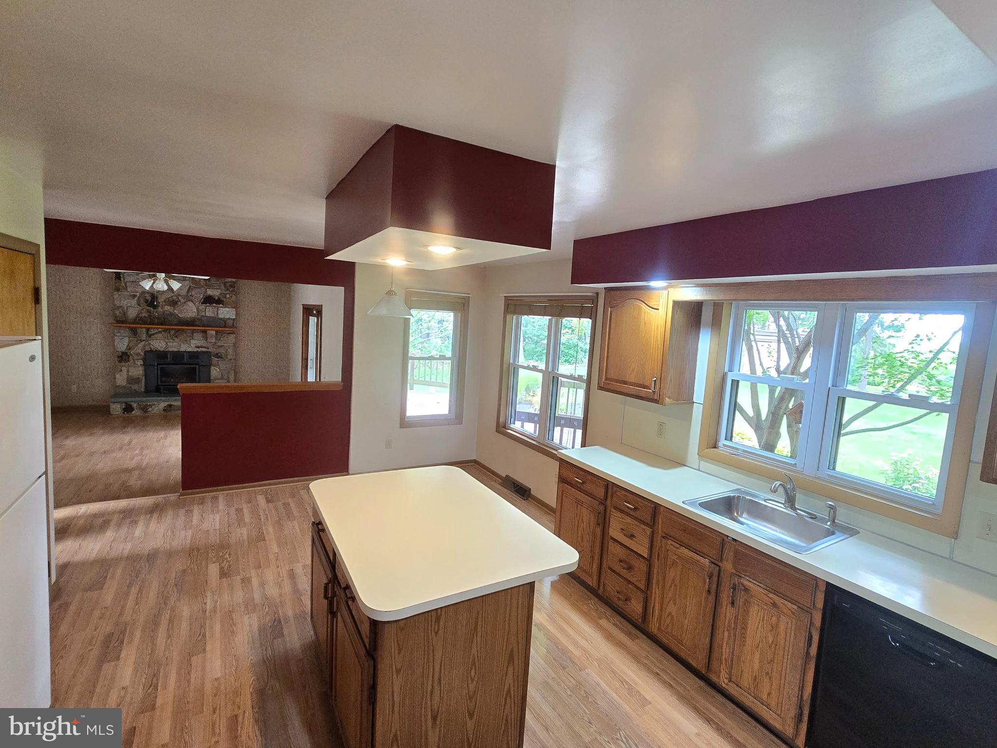 720 Topton Road Kutztown, PA 19530 - Photo 9 of 17