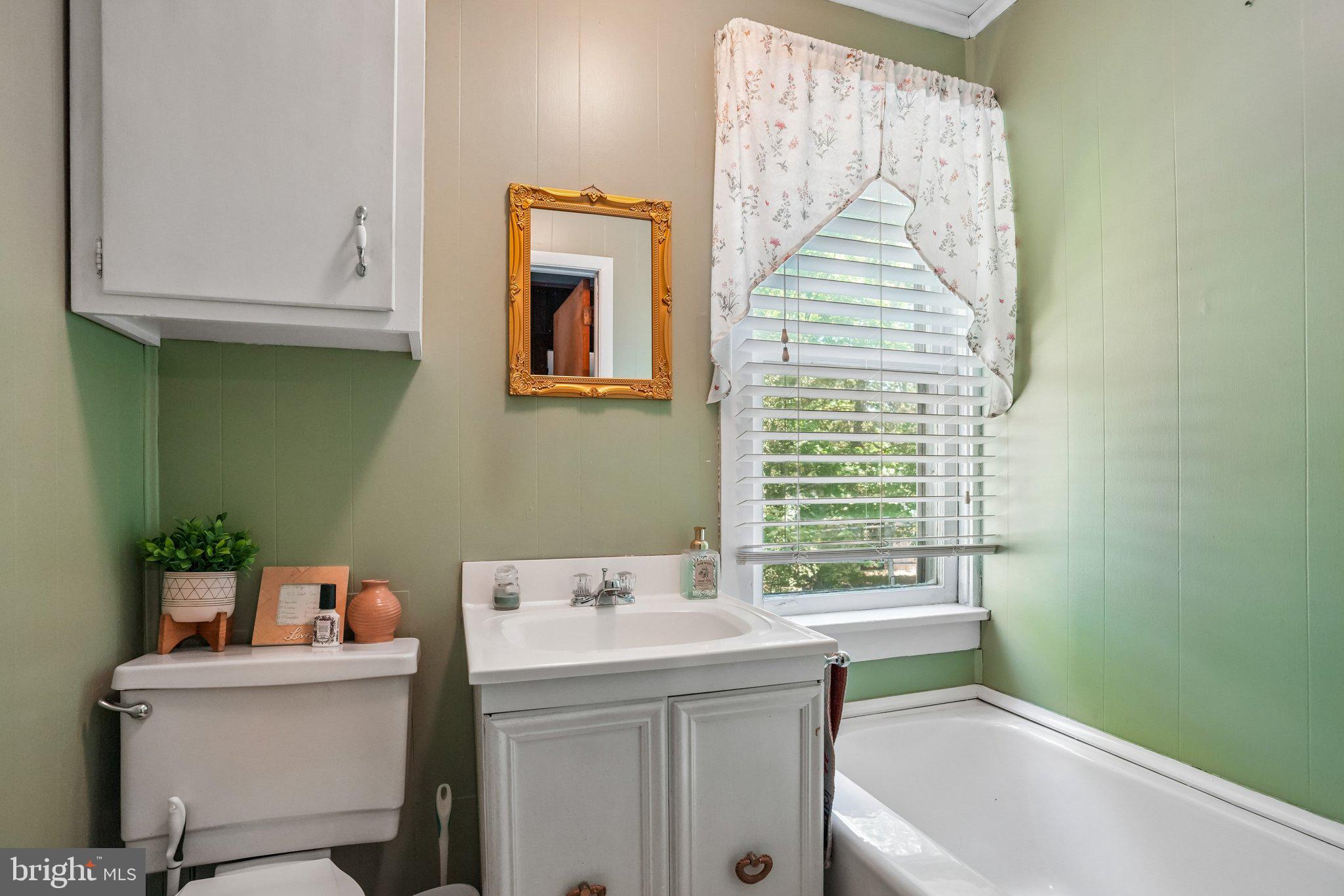 361 Democrat Road Gibbstown, NJ 08027 - Photo 15 of 26 Charming vintage bathroom retreat.