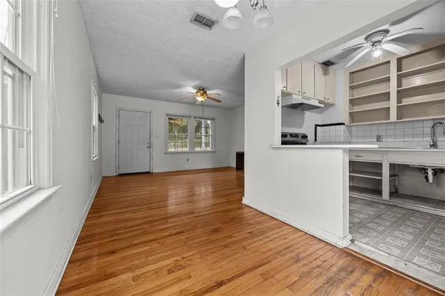 $169,000 | 719 Northwest 25th Avenue, Gainesville, FL 32609