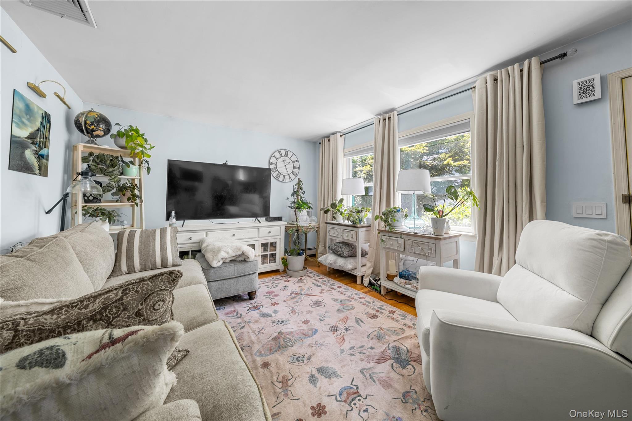 47 Floral Road Rocky Point, NY 11778 - Photo 5 of 24