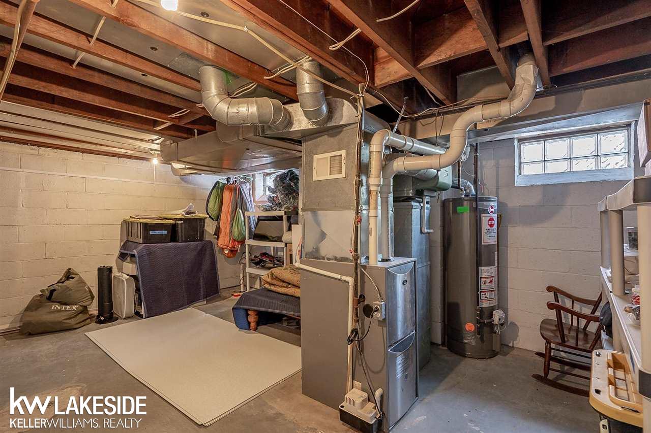 435 Madison Street Grosse Pointe, MI 48236 - Photo 31 of 39 Basement