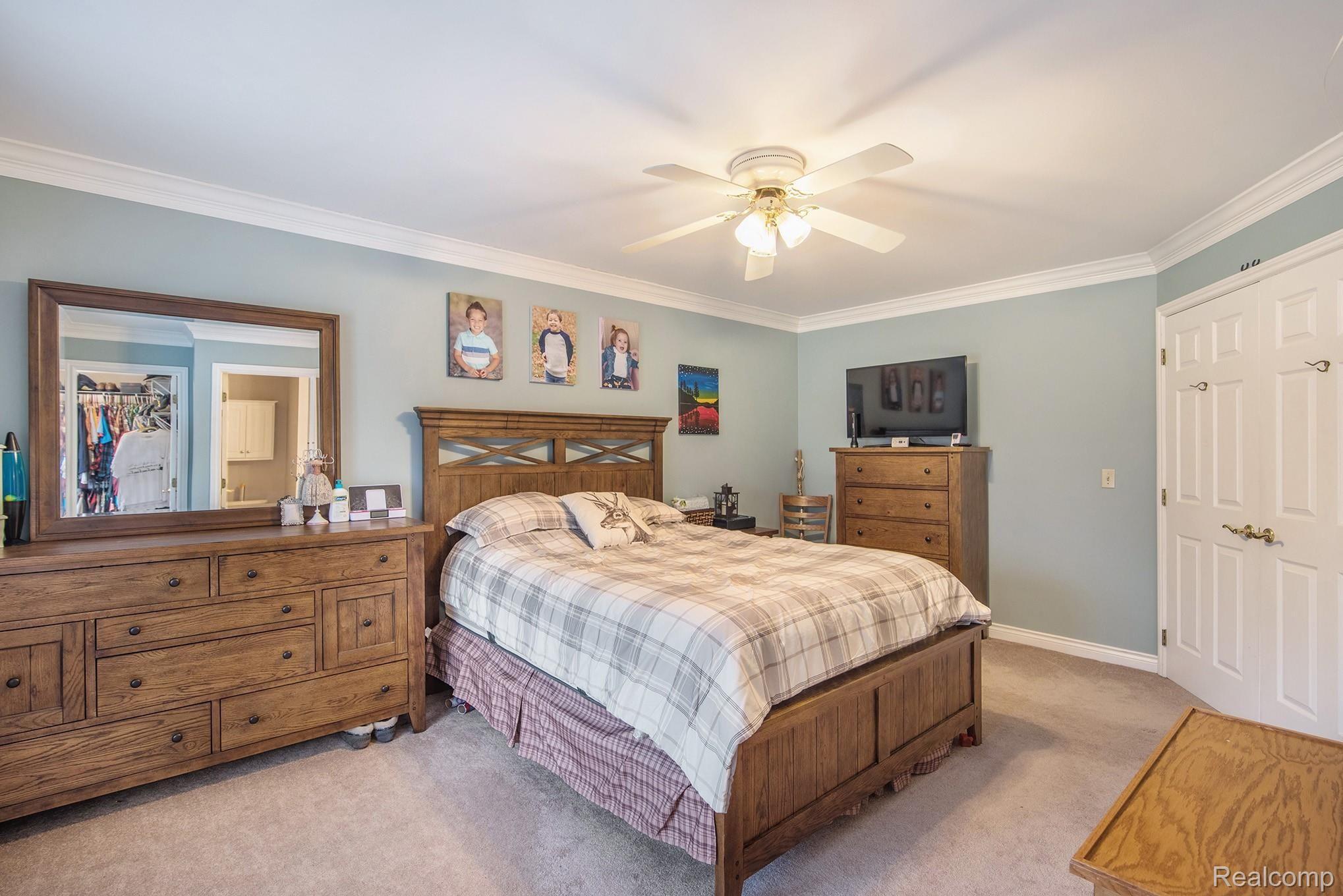 215 Argentine Road Howell, MI 48843 - Photo 10 of 28 DSC_5796.jpg
