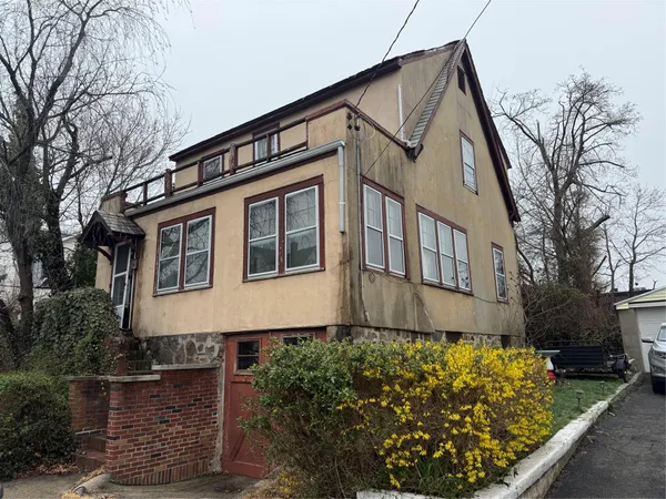 $399,000 | 33 Morgan Street, New Rochelle, NY 10805