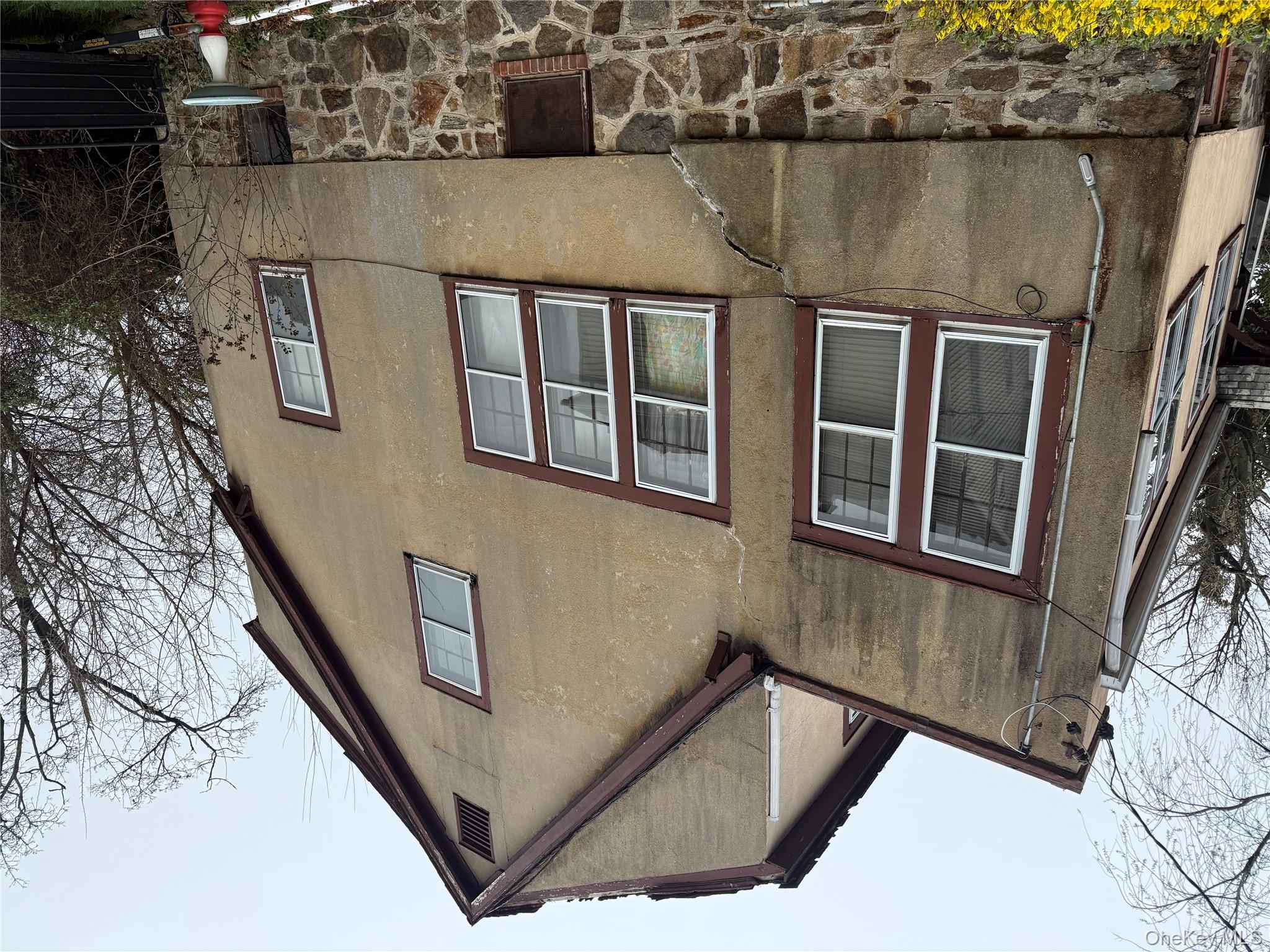 33 Morgan Street New Rochelle, NY 10805 - Photo 3 of 9 Exterior side