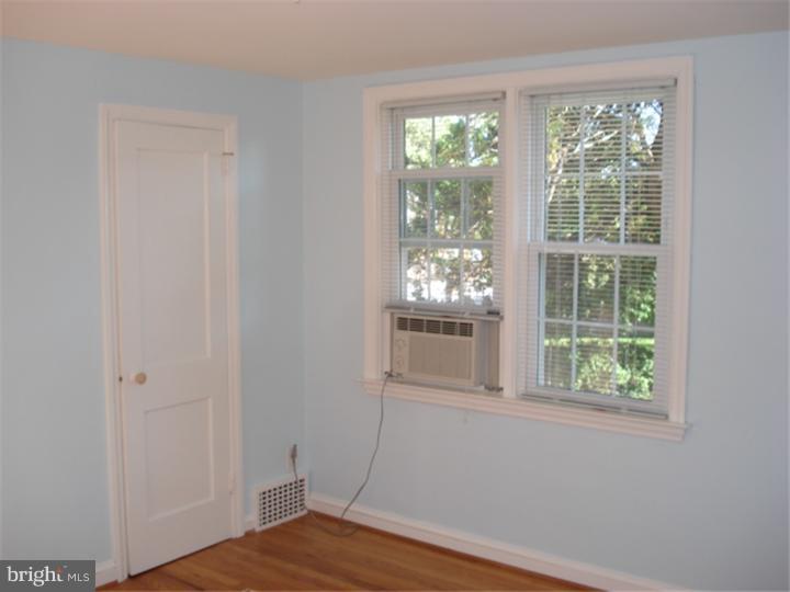 1200 Berkley Road Darby, PA 19023 - Photo 11 of 25 Bedroom - Main