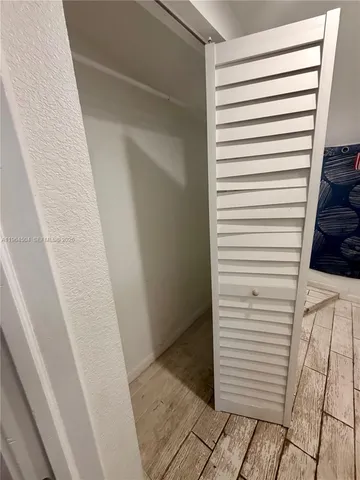 $1,100 | 236 Southwest 10th Avenue, Unit D, Miami, FL 33130