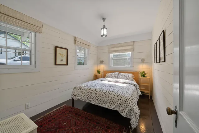 $1,650 | 163 North Lakeshore Drive, Fontana, WI 53125