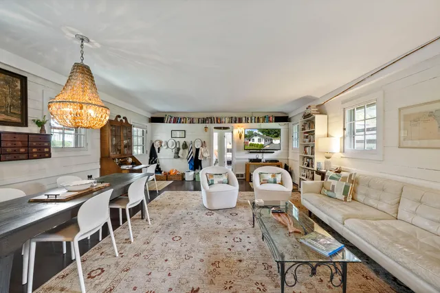 $1,650 | 163 North Lakeshore Drive, Fontana, WI 53125