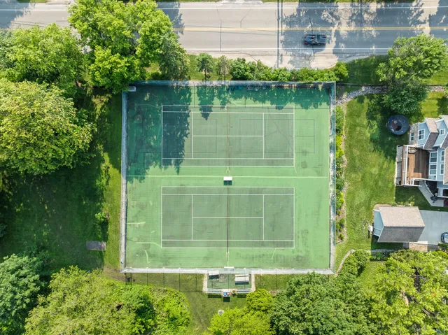 $1,650 | 163 North Lakeshore Drive, Fontana, WI 53125