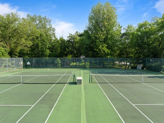 $1,650 | 163 North Lakeshore Drive, Fontana, WI 53125