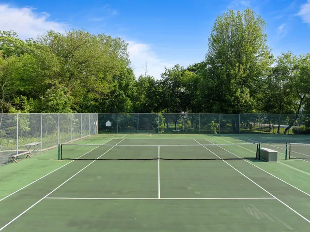 $1,650 | 163 North Lakeshore Drive, Fontana, WI 53125