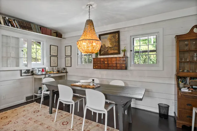 $1,650 | 163 North Lakeshore Drive, Fontana, WI 53125