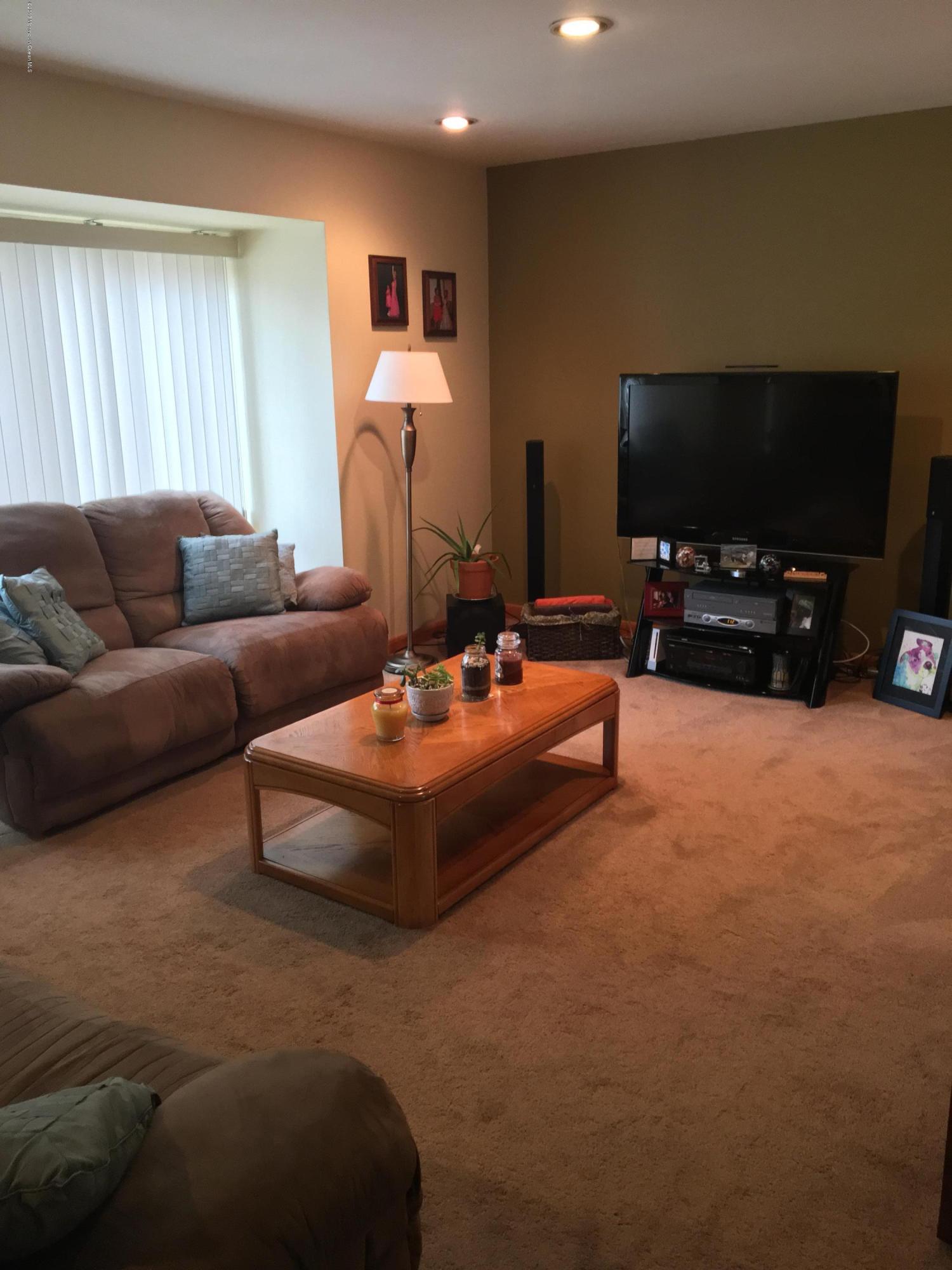 363 Bolton Road East Windsor, NJ 08520 - Photo 3 of 14 living room