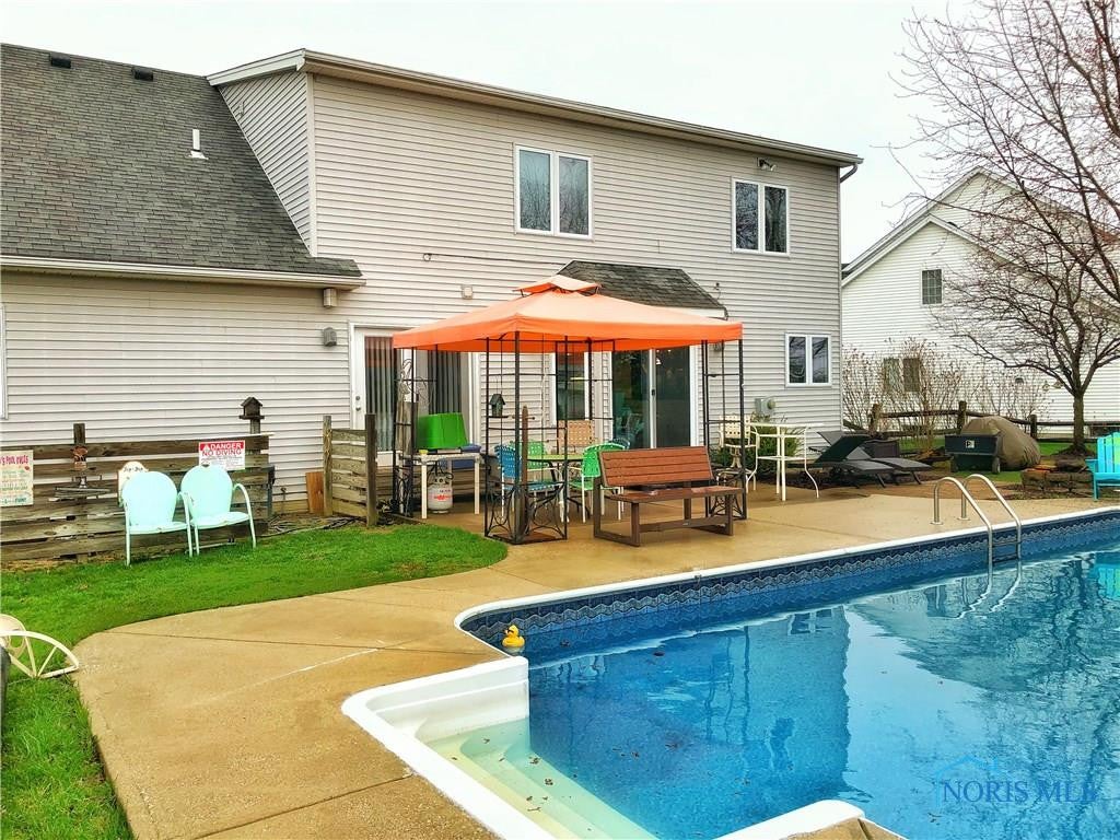 590 Harrison Road Perrysburg, OH 43551 - Photo 10 of 36 Gallery Image 10