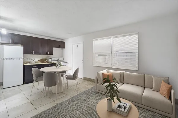 $795 | 332 Southwest 3rd Street, Unit 5, Belle Glade, FL 33430