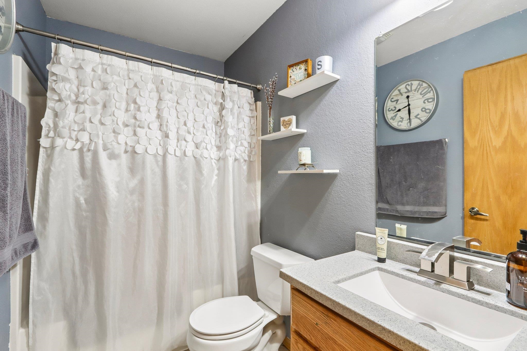 321 4th Street Brooklyn, WI 53521 - Photo 28 of 53