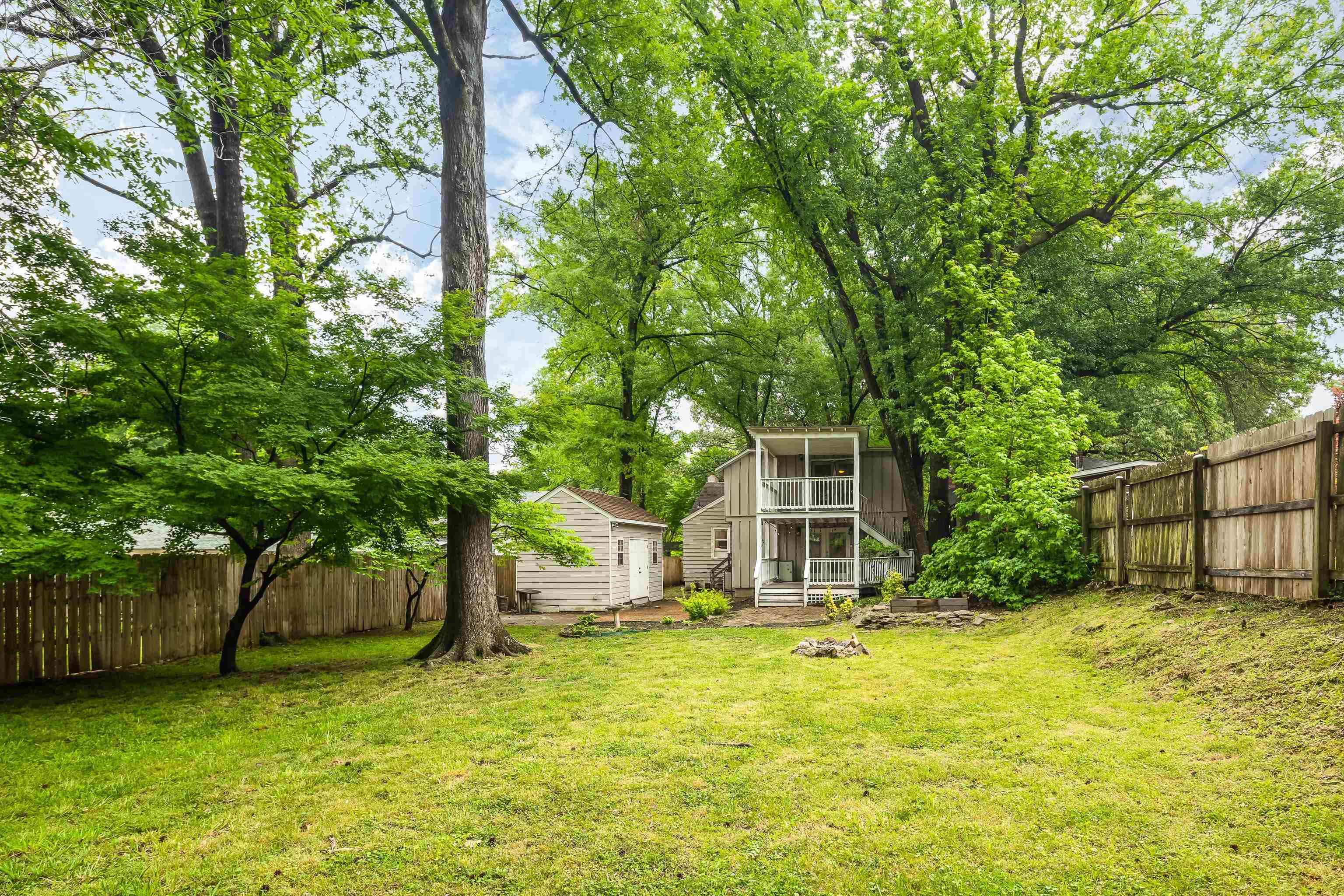 555 South Holmes Street Memphis, TN 38111 - Photo 32 of 40