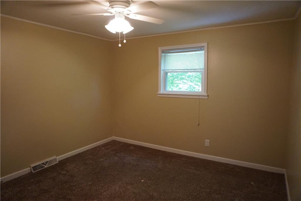8706 Noblestown Road McDonald, PA 15057 - Photo 8 of 24 Gallery Image 8
