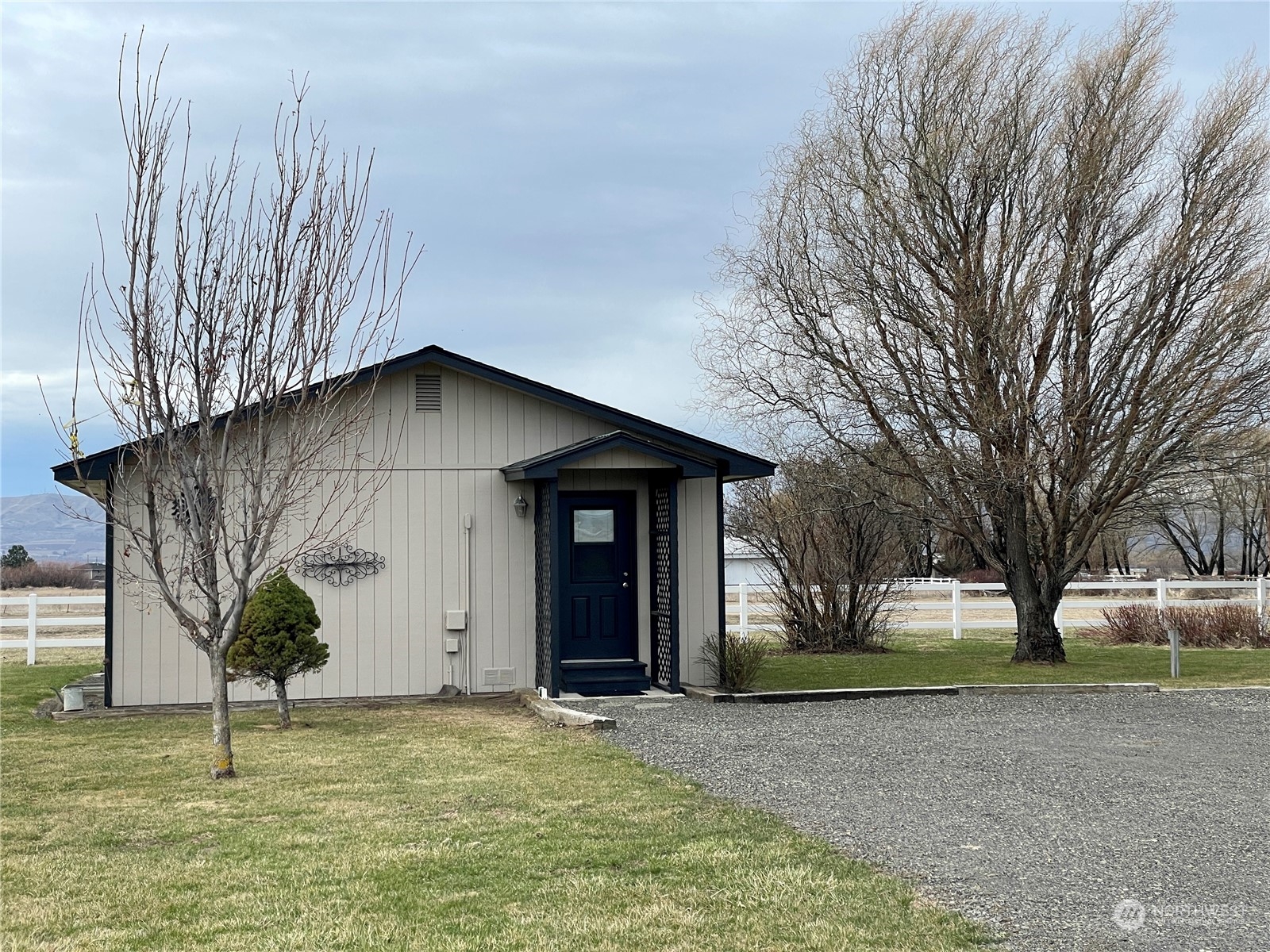 60 Watson Road Ellensburg, WA 98926 - Photo 2 of 29 Gallery Image 2