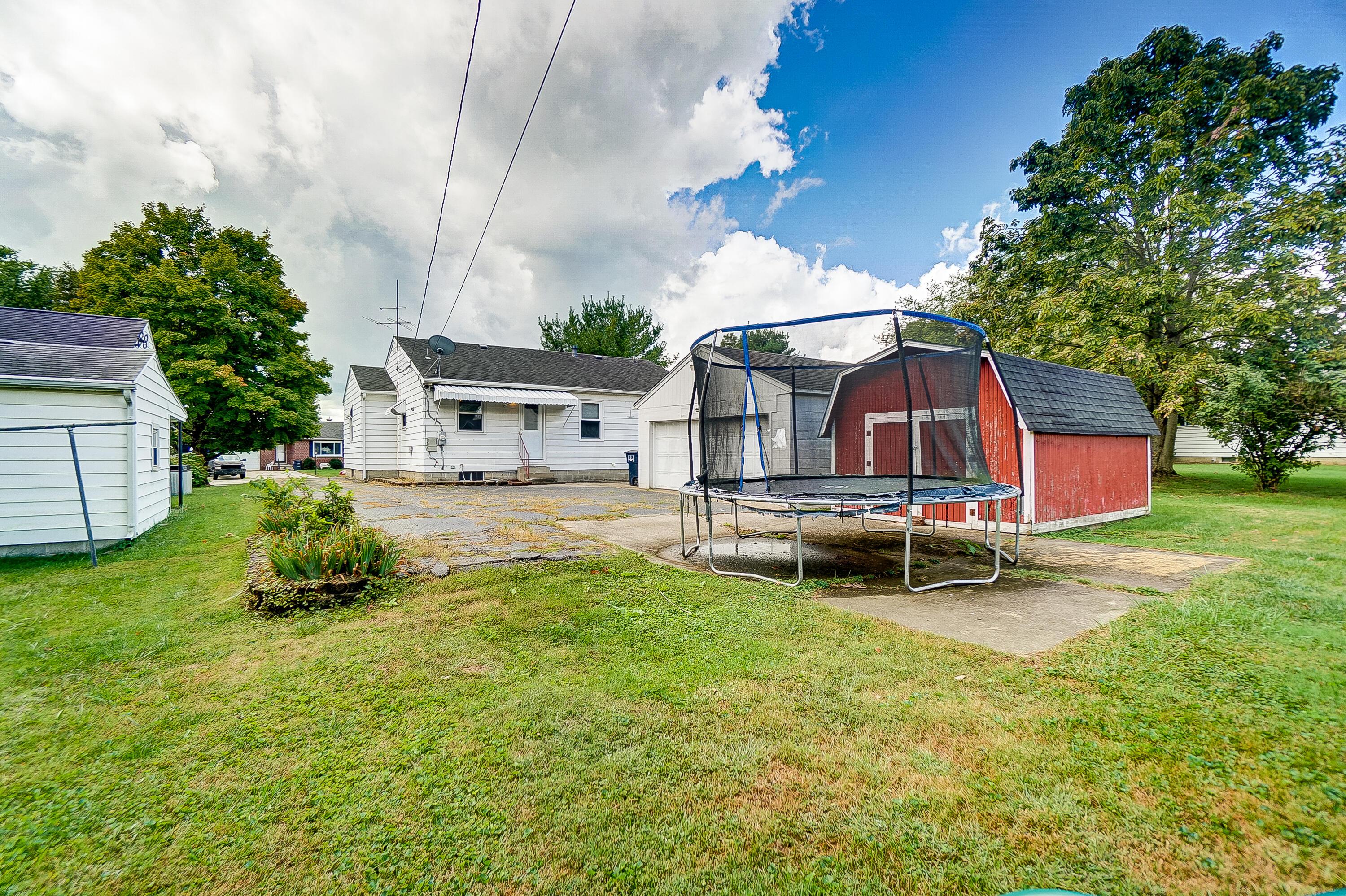 1852 Nelson Road Lancaster, OH 43130 - Photo 40 of 43 Backyard