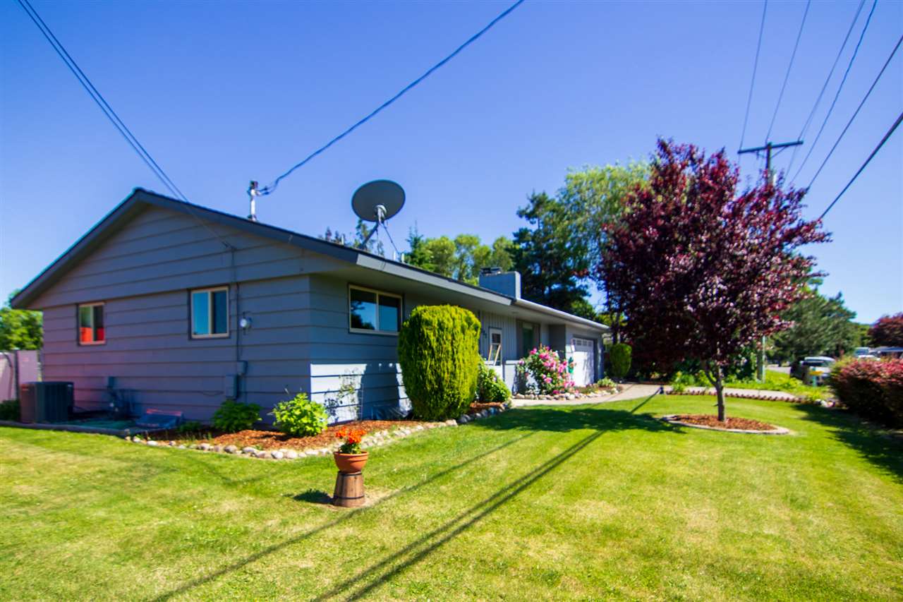 1222 North Vista Road Spokane Valley, WA 99212 - Photo 1 of 20 Gallery Image 1