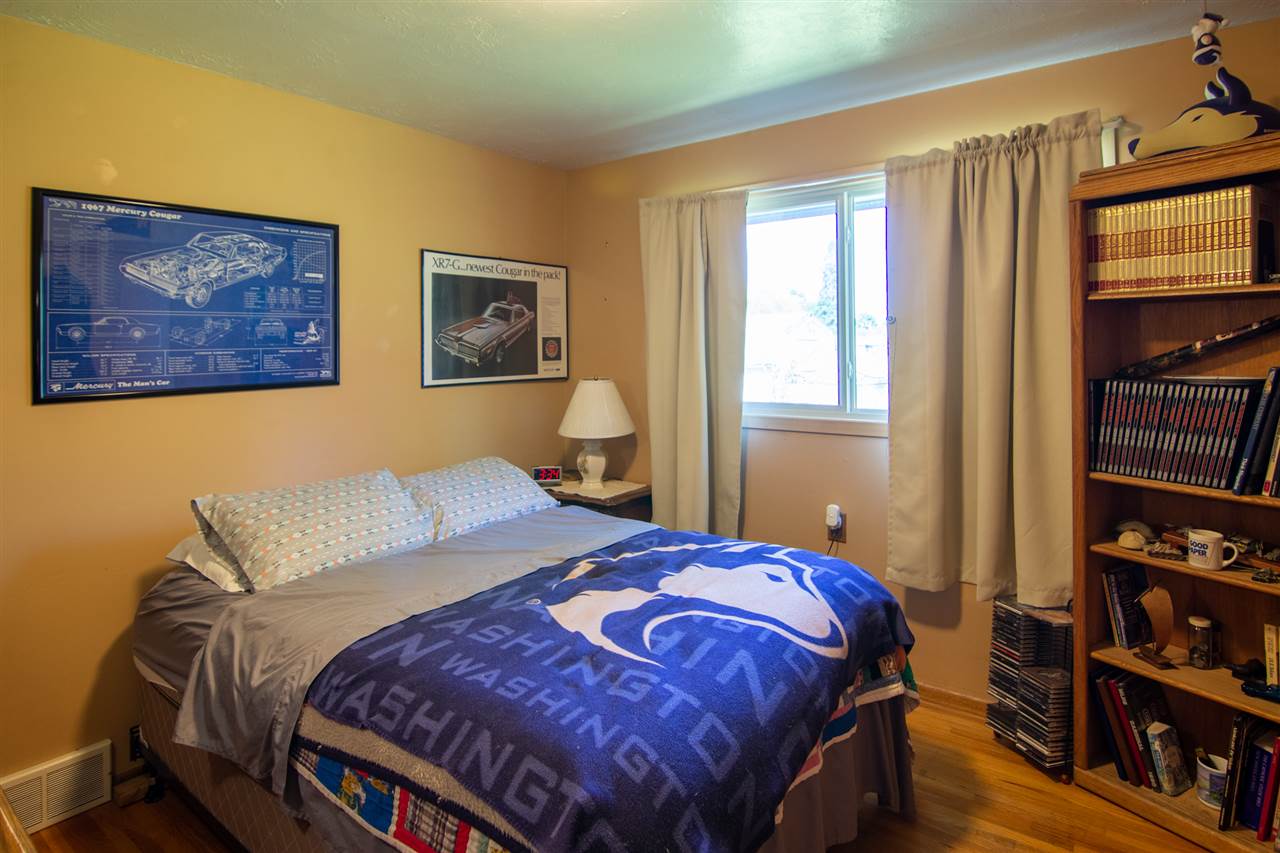1222 North Vista Road Spokane Valley, WA 99212 - Photo 13 of 20 Gallery Image 13