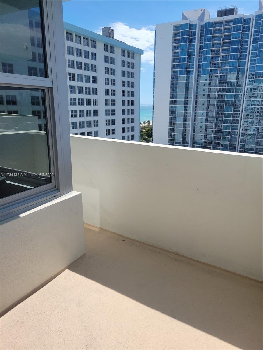 2899 Collins Avenue, Unit 1114 Miami Beach, FL 33140 - Photo 3 of 22