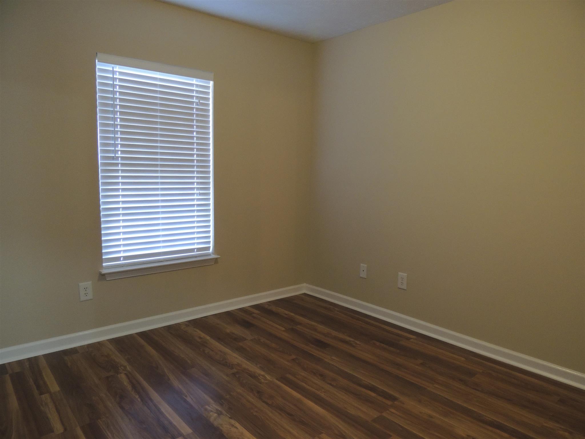 3504 Flora Drive Spring Hill, TN 37174 - Photo 6 of 17 a room and a hard wood floor