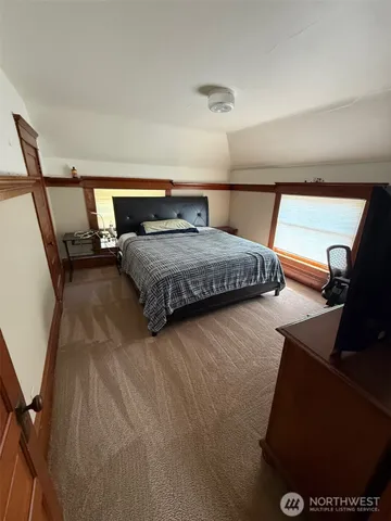 $2,050,000 | 2870 East Bakerview Road, Bellingham, WA 98226