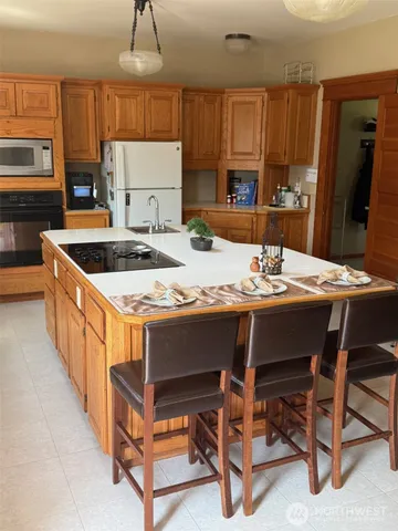 $2,050,000 | 2870 East Bakerview Road, Bellingham, WA 98226