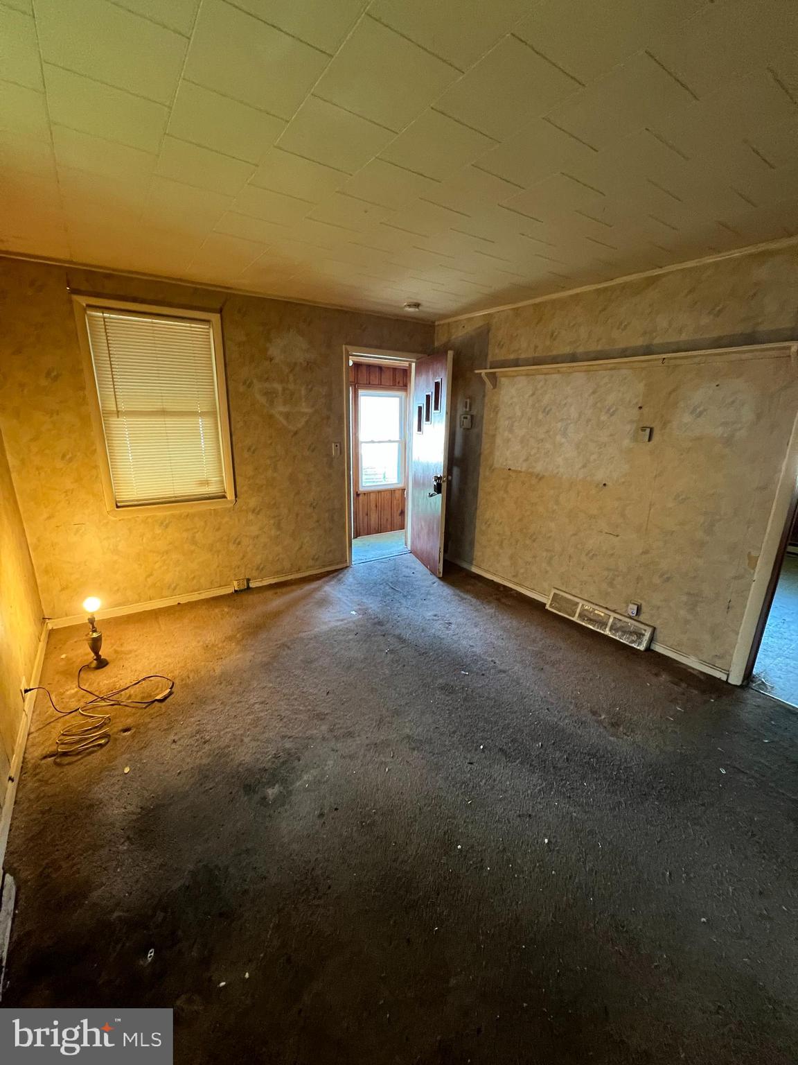 4927 Wilbur Avenue Baltimore, MD 21205 - Photo 9 of 18 a view of empty room