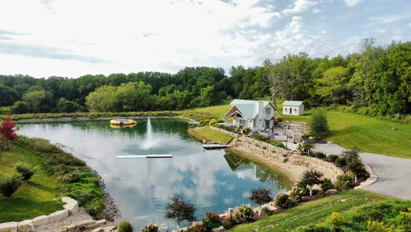 $900,000 | 163 East Hoffman Road, Elizabeth, IL 61028