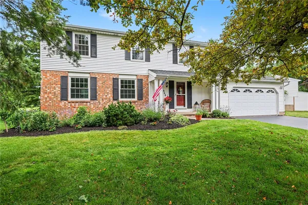 $374,900 | 868 Independence Drive, Webster, NY 14580